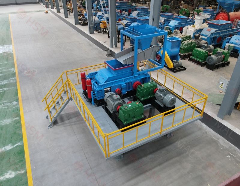 石墨塊對輥破碎機